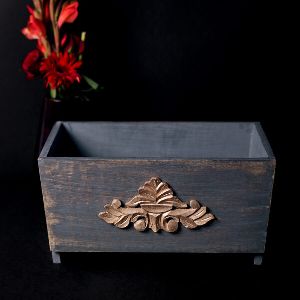 Wooden Antique Finish Planter