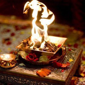 Akarshan Maha Puja & Havan