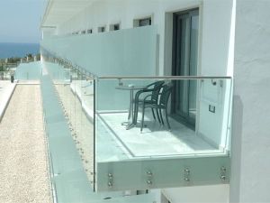 Balcony Railing Glass