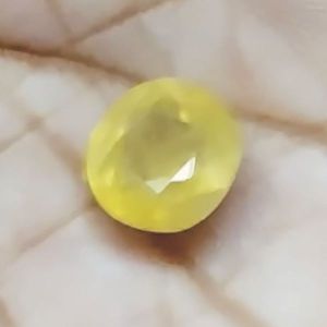 Natural Activated Yellow Sapphire 4.05carats