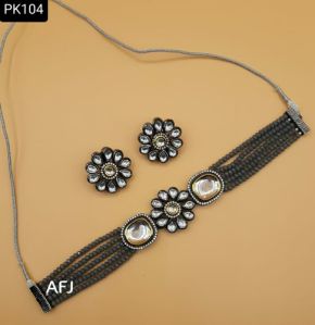 Premium Quality Black Rhodium Victorian Plating Necklace Set