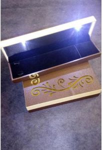 LED Chain Box