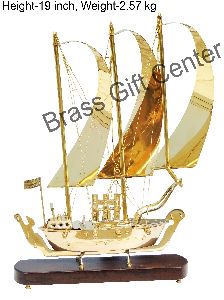 Brass Antique Ship Showpiece