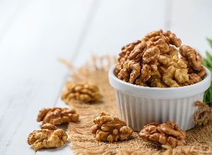 Walnut Kernels