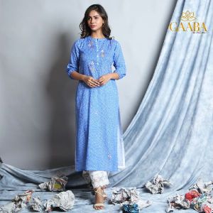 Gaaba Polka Dots Embroidered Straight Kurti