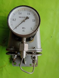 Pneumatic pressure transmitter KE 21