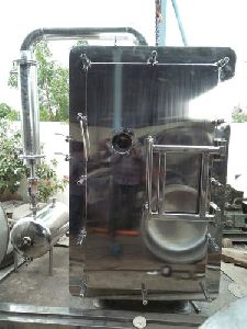 Vacuum Tray Dryer