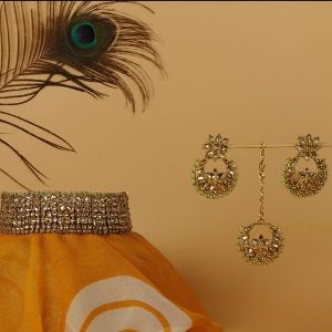 Gold toned fashion Jewellery sets