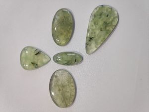 Prenite Cabochon