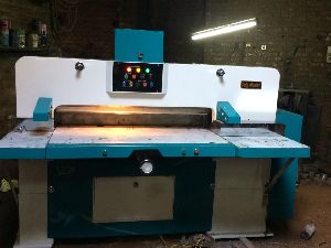 Semi Automatic Paper Cutting Machine