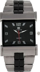 men Analog Wrist Watch