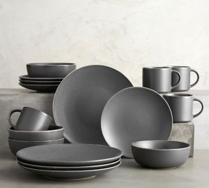 Metal Dinnerware Set