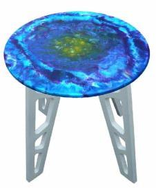 Floral Island Round Table