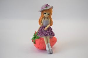 Polyresin Girl Statue