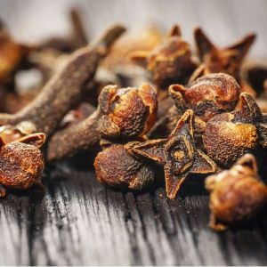 Dried Cloves