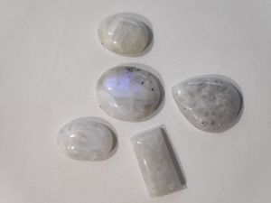 Rainbow Moonstone Stone Gemstones