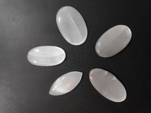 Selenite stones