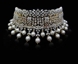 Royal Chic Diamond Necklace