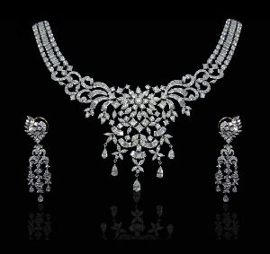White Glam Diamond Necklace Set