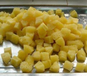 frozen pineapple slice