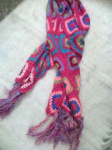 HAND KNITTED STOLE