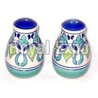 Ceramic Salt and Pepper Shaker Set