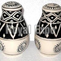 Ceramic Salt and Pepper Shaker Set