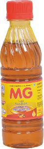 MG Kachi Ghani Mustard Oil (200 ML Bottle)