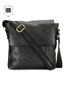 Unisex Black Genuine Leather Messenger Bag