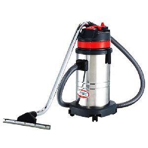 water vacuum cleaner