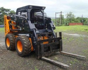 Steer Loader Pallet Forks