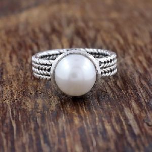 Silver White South Sea Pearl Ring