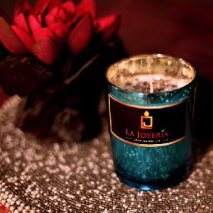 Natural Buds Lavender Aroma Radiance Candle