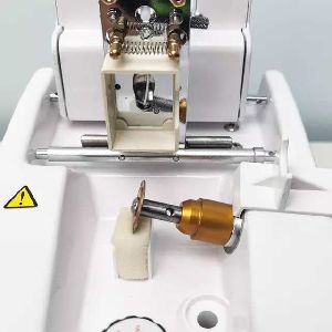 Opthalmic Automatic Lens Groover