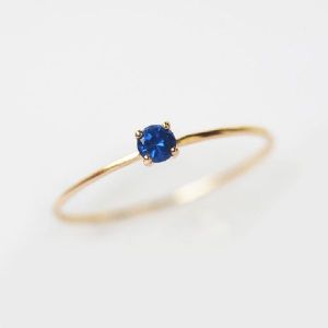 BLUE SAPPHIRE GOLD RING