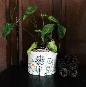 7 Inch Embroidered Pot Cover