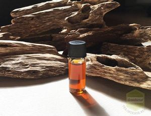 Agarwood Oil