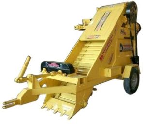 Mild Steel Hydraulic Tractor Mud Loader