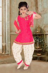 Patiyala suit 1