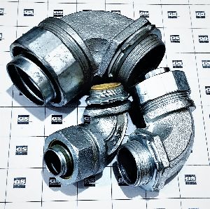 FLEXIBLE CONDUIT CONNECTOR 90 DEGREES - LIQUID TIGHT