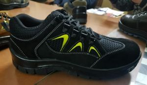 Lightweight Safety Shoe