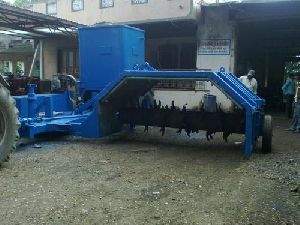 compost turner machine