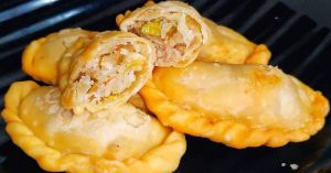 Dry Fruit Gujiya