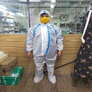 Unisex White Non Woven PPE Kit