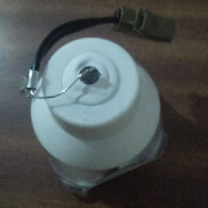 Replacement projector lamp