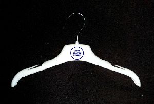 Plastic Shirt Hanger