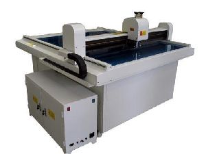 Cardboard Cutting Machine