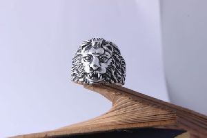 Lion Face Ring