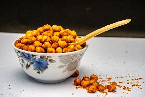 Vacuum fried chick peas (Channa)