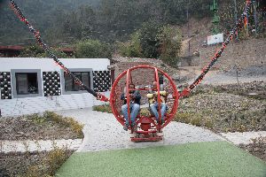 Reverse Bungee Jumping Setup